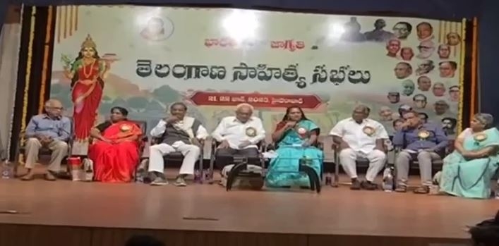  We Adore Hindi But Will Oppose Its Imposition: Brs Leader Kavitha-TeluguStop.com