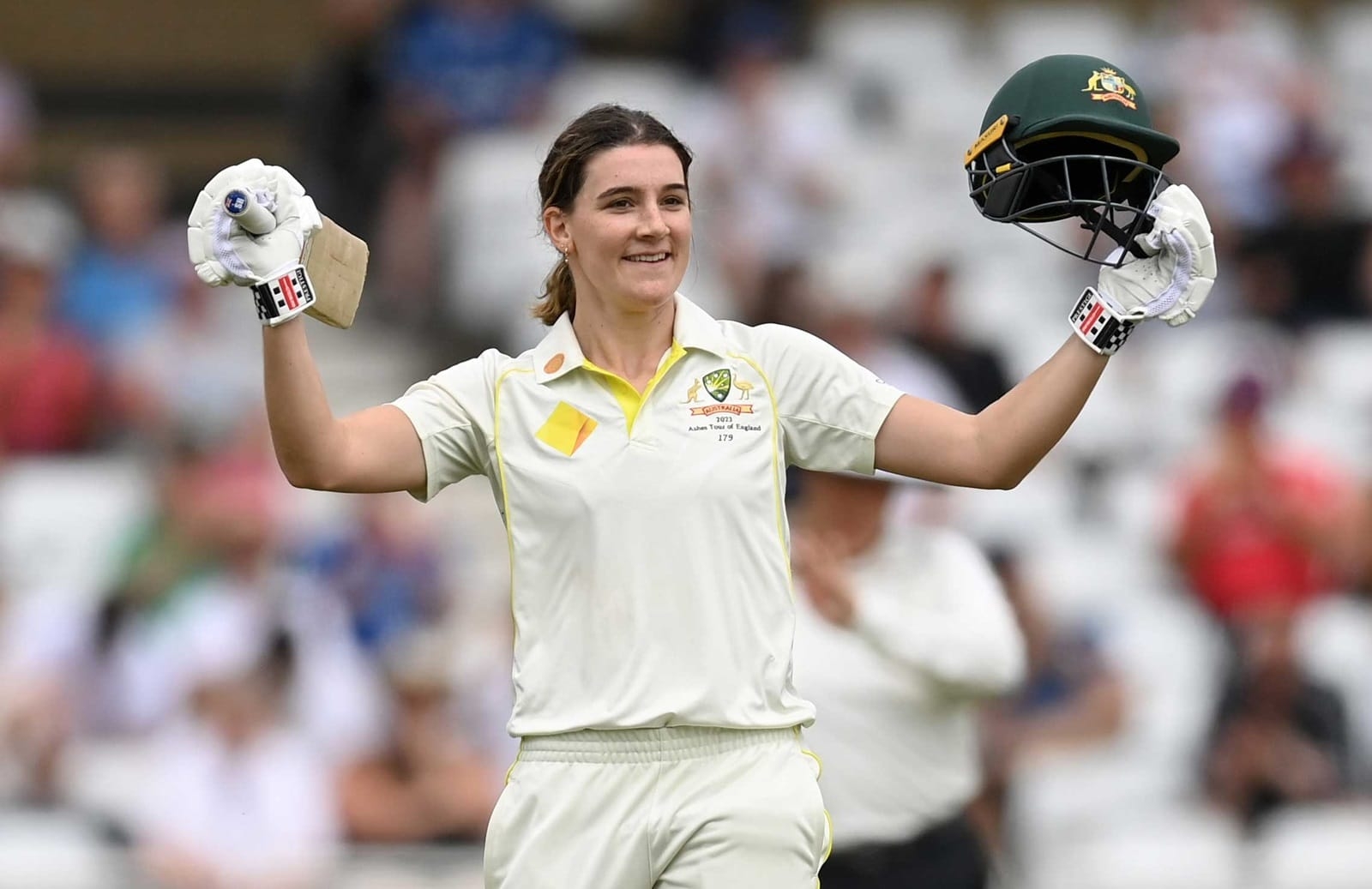  Women's Ashes: Annabel Sutherland Announces Herself With Record-breaking Ton-TeluguStop.com