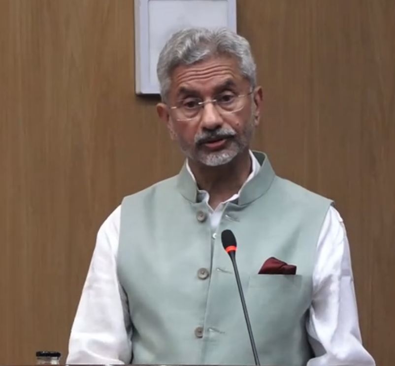  World Used Article 370 To Keep India Off Balance: Jaishankar-TeluguStop.com