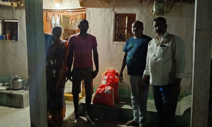  Distribution Of Rice To The Affected Family , Rice, Kishan Das Pate, Nevuri Venk-TeluguStop.com