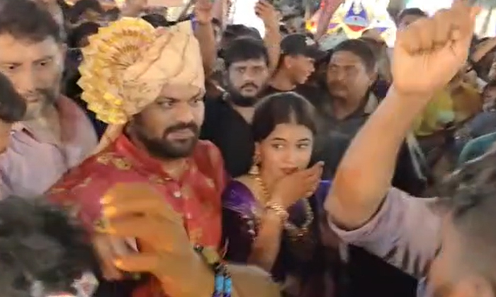 Festivals Unite Everyone - Manchu Manoj, Manchu Manoj, Erragudla Venkat Yadav, S-TeluguStop.com