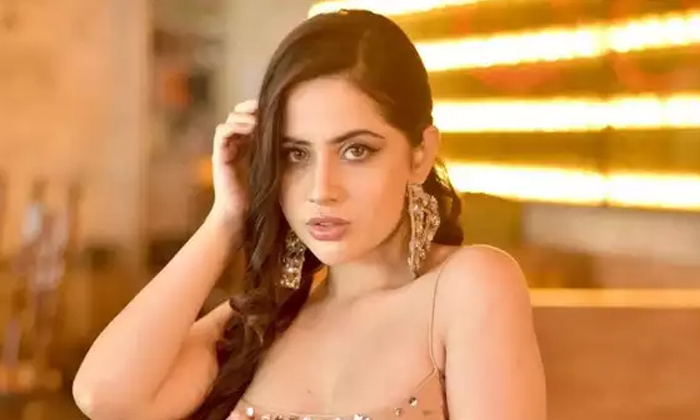 Telugu Bigg Boss, Bollywood, Urfi Javed-Movie