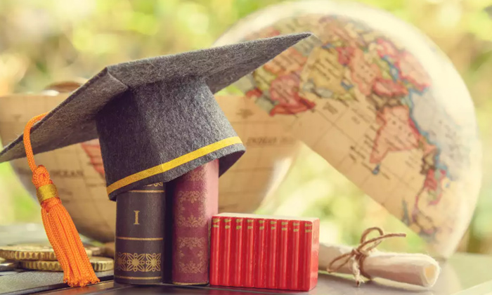  Number Of Indian Students Increased In The Us,visa Issues, Layoffs, Us Magnet Fo-TeluguStop.com