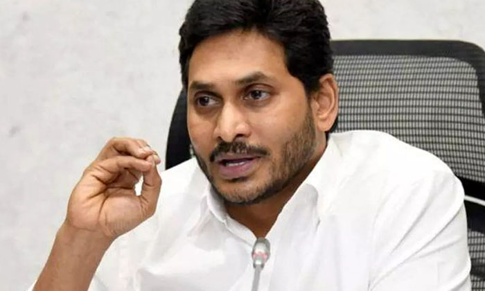  Jobs For Local People Cm Jagan Key Instructions For Collectors , Ap Cm Jagan, El-TeluguStop.com