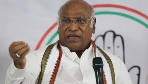  There Is A Chaotic Situation In Manipur..: Kharge-TeluguStop.com