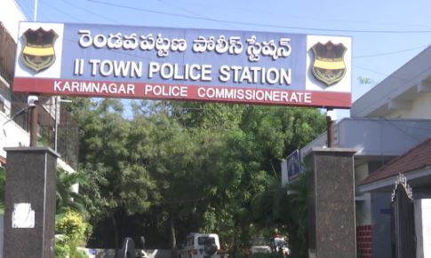  Missing Child Mystery In Karimnagar District-TeluguStop.com