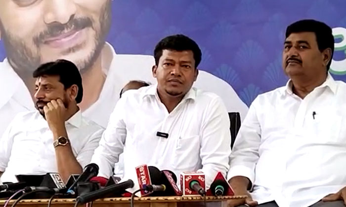  Minister Seediri Appalaraju Fires On Pawan Kalyan And Chandrababu Naidu, Ministe-TeluguStop.com