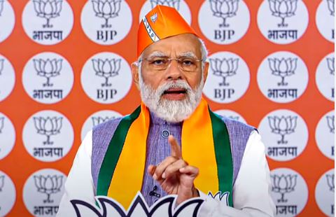  Parties Work Only For Families: Modi-TeluguStop.com