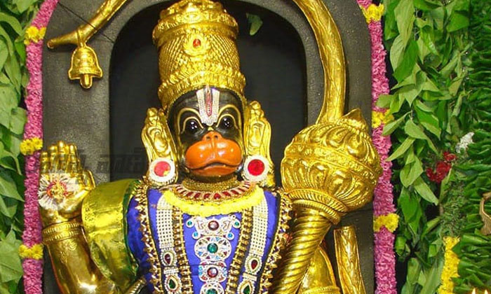 Telugu Anjaneya, Devotees, Devotional, Namakkal, Srilakshmi, Tamil Nadu, Temple-