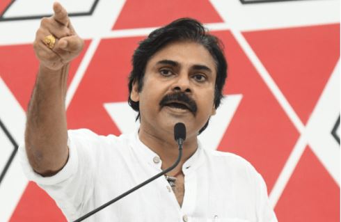 Soldiers Questioning Chiranjeevi Himself.. Mega Brother Who Wants To Take The Li Soldiers Questioning Chiranjeevi Himself.. Mega Brother Who Wants To Take The Li-TeluguStop.com