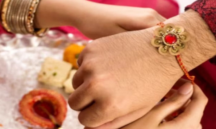  Rakhi Festival This Year During Bhadrakala.. Auspicious Time To Tie Rakhi To You-TeluguStop.com