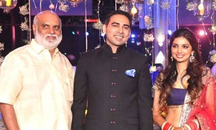 Raghavendra Rao Ex Daughter Law Kanika Dhillon Turn Producer Raghavendra Rao Ex Daughter Law Kanika Dhillon Turn Producer-TeluguStop.com