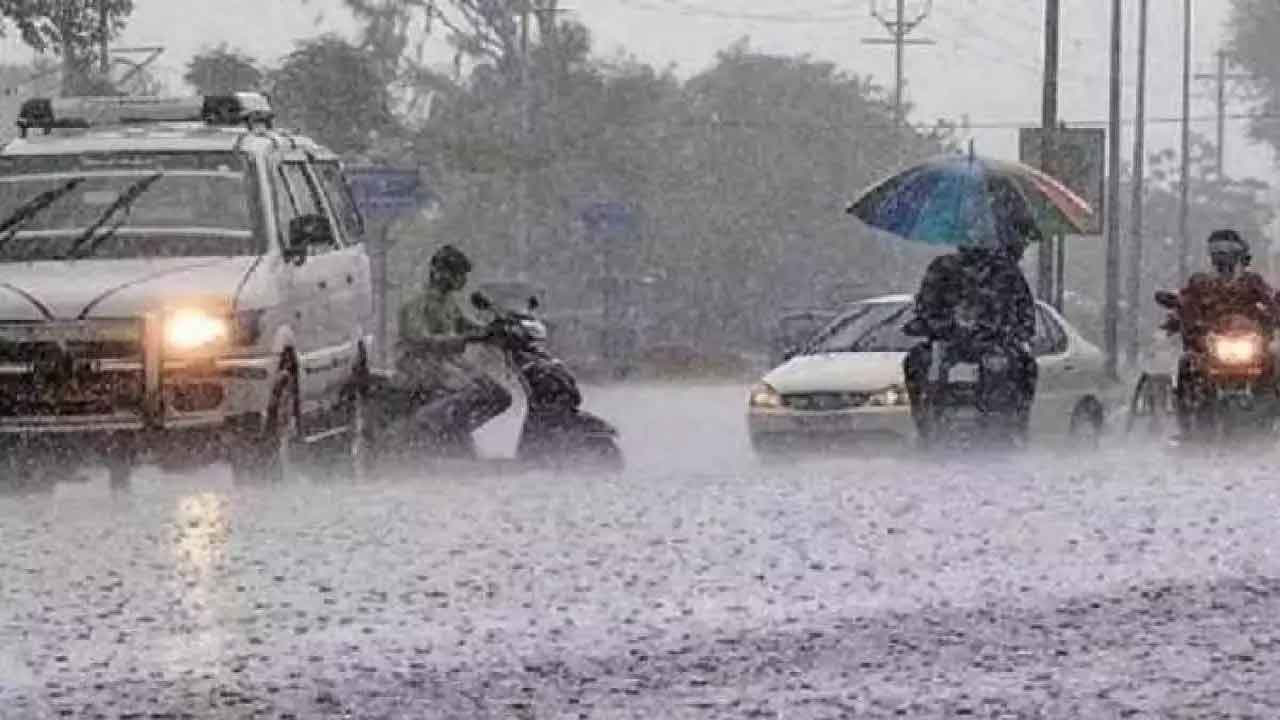  Telugu States Facing Fury Of Heavy Rains-TeluguStop.com