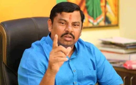  It Is The Officials Who Commit Corruption In Dalit Bandh..: Rajasingh-TeluguStop.com