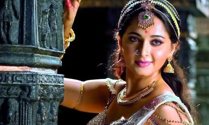 Telugu Anushka, Bahubali, Bhola Shankar, Chiranjeevi, Item, Prabhas, Stalin-Movi