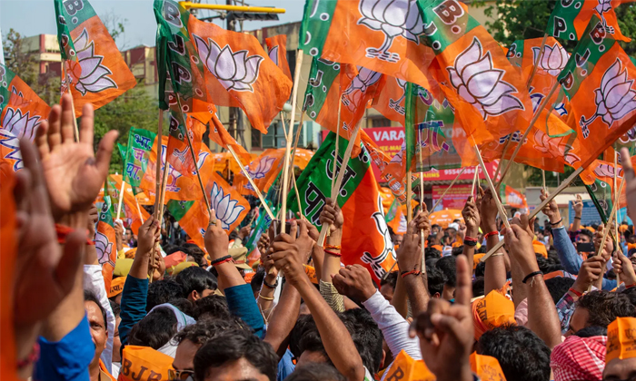  Bjp Master Plan To Go For Early Elections Details, Bjp , Narendra Modi, Bjp Stra-TeluguStop.com