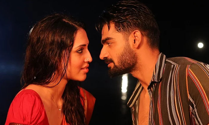  Rx 100 Sentiment For Karthikeya Bedurulanka 2012 . Rx 100 , Bedurulanka 2012 ,-TeluguStop.com