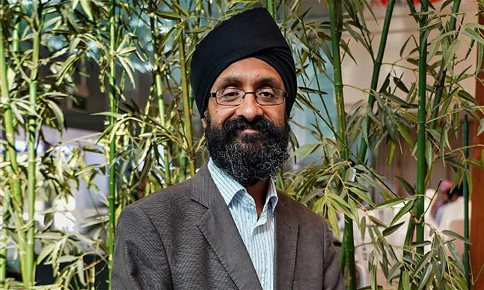  British Professor Jasjit Singh Appointed In Singapore National University For In-TeluguStop.com