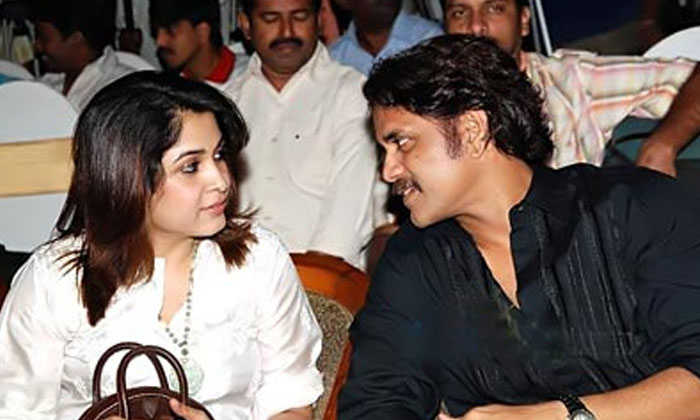  Did Nagarjuna Romance With That Heroine For 35 Years-TeluguStop.com