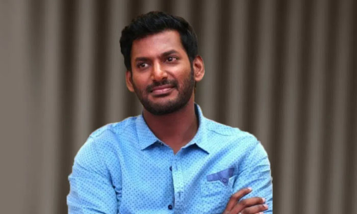  Hero Vishal Narrowly Escapes From Accident , Escaped Death ,vishal, S.j Suriya ,-TeluguStop.com