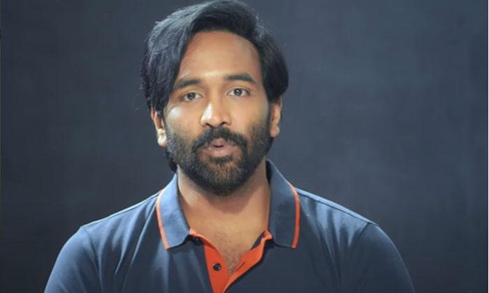  Is Manchu Vishnu Taking Risk, Manchu Vishnu, Manchu Family, Mohan Babu, Manchu V-TeluguStop.com