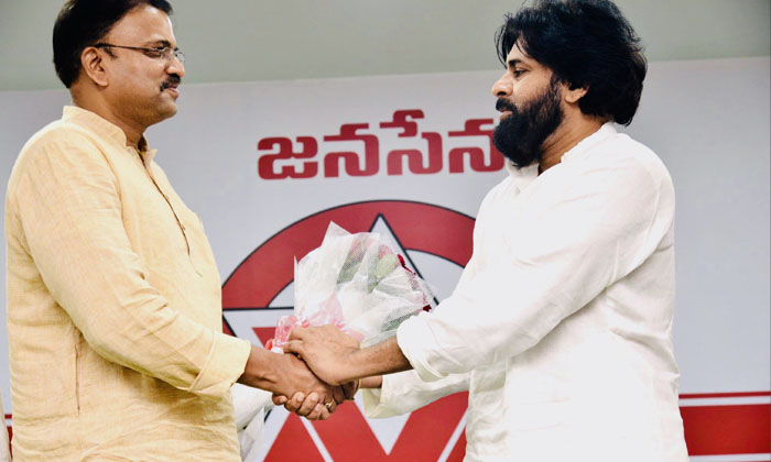 Telugu Cm Jagan, Janasena, Jayaprakash Yan, Jd Lakshmi Yana, Pawan Kalyan, Ycp-T