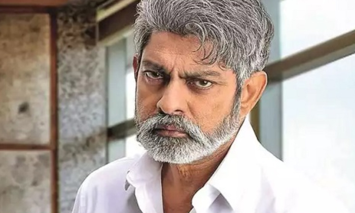  Actor Jagapathi Babu Successful Career As Villain-TeluguStop.com