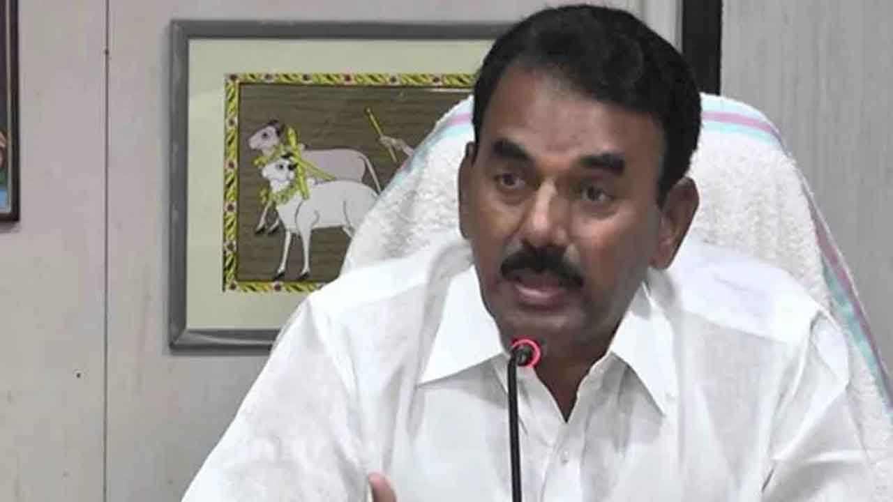  Kcr Waived Loans With Liquor Tender And Orr Money : Jupally-TeluguStop.com