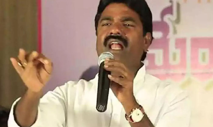 Telugu Arepalli Mohan, Congress, Manakondurmla, Telamngana-Politics