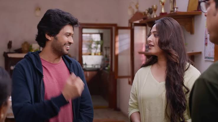  Anushka-naveen’s ‘miss Shetty, Mr. Polishetty’ Set To Clash Wi-TeluguStop.com