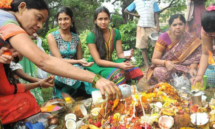Telugu Devotional, Hindus, Nagula Chavithi, Nagula Panchami, Scholars-Latest New