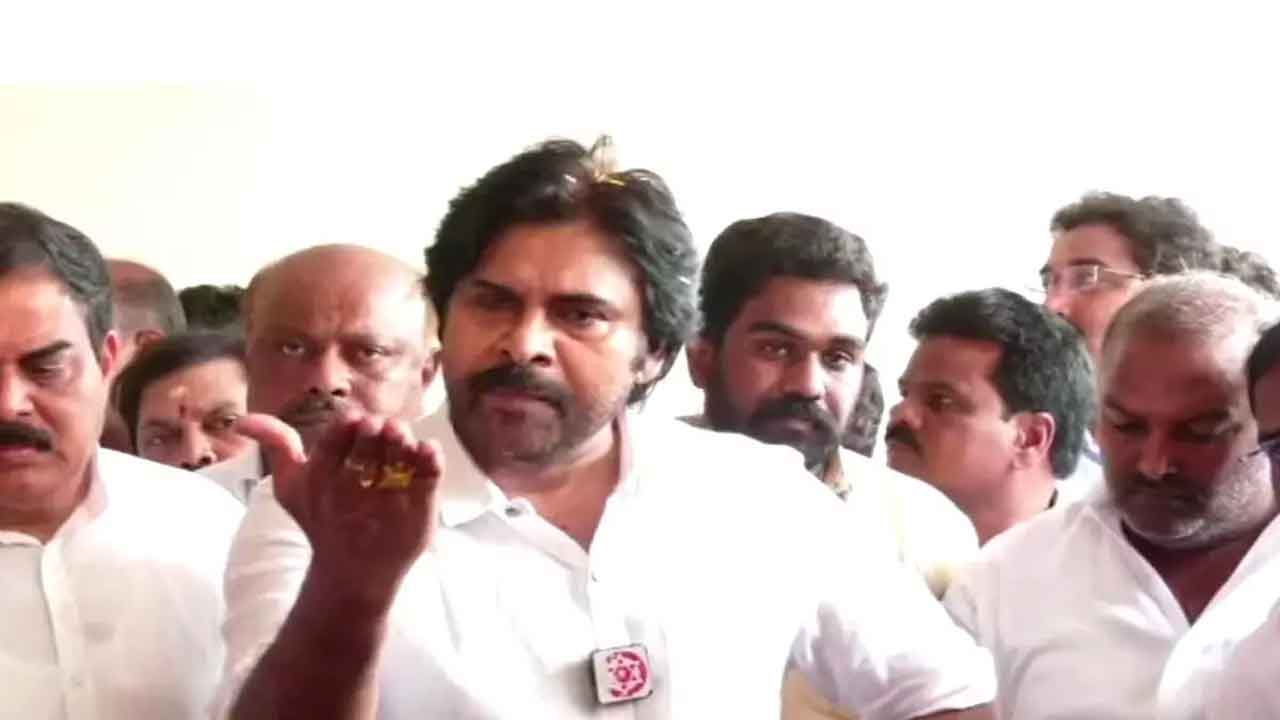  Pawan Kalyan Calls ‘navaratnalu’ As Life-threatening-TeluguStop.com