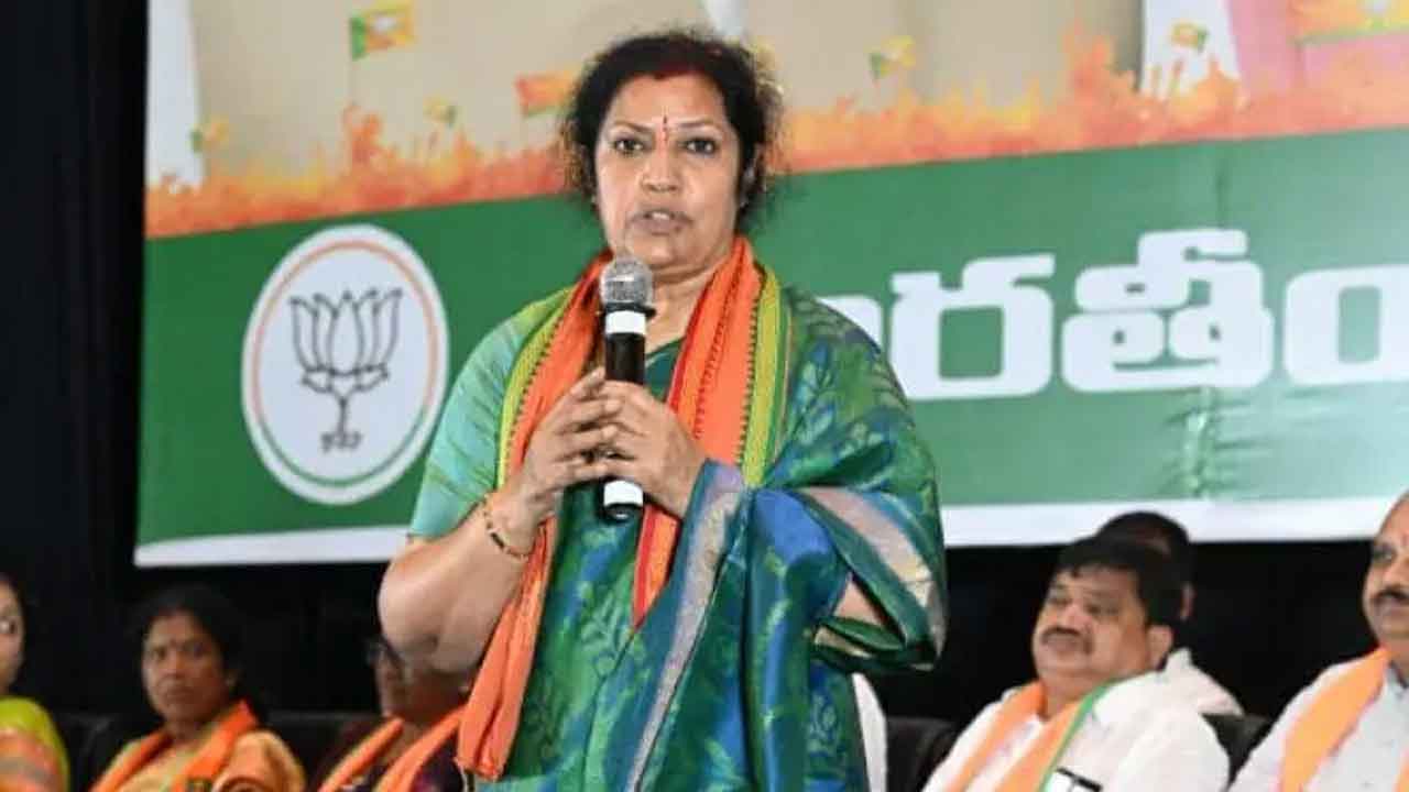  Purandeswari Demands Explanation From Jagan Govt On State’s Revenue-TeluguStop.com