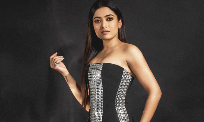  Rashmika Mandanna Food Habits Viral On Social Media-TeluguStop.com