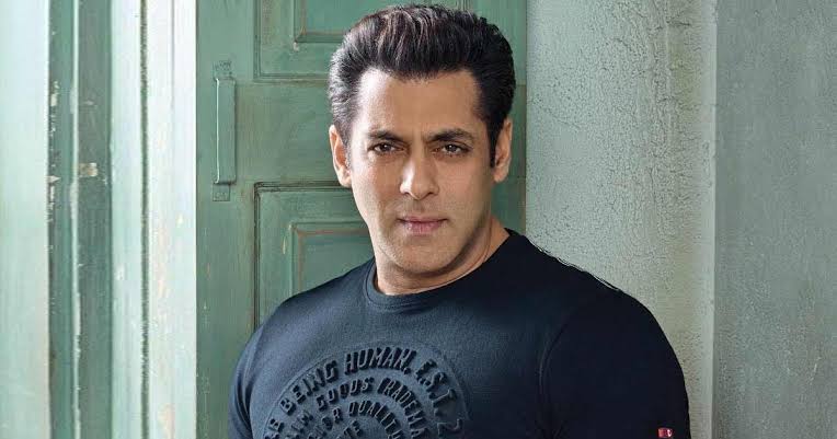  Salman Khan’s Grey-pink Outfit At Arbaaz Khan’s Birthday Bash Sparks-TeluguStop.com