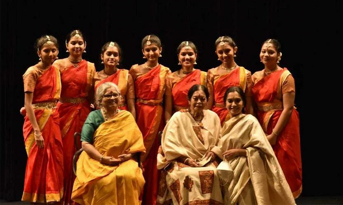 Telugu Bharatanatyam, Gayatri Sriram, Sifas, Singapore, Singaporeindian-Telugu N Telugu Bharatanatyam, Gayatri Sriram, Sifas, Singapore, Singaporeindian-Telugu N