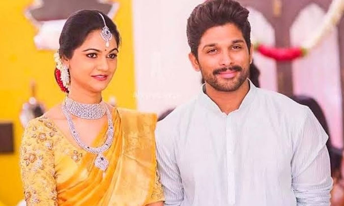 Telugu Allu Arjun, Pushpa, Sneha Reddy, Tollywood-Movie