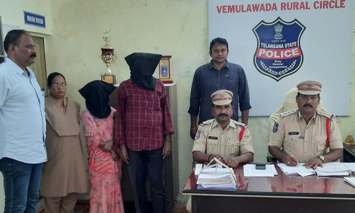  Two Remanded In Attempted Murder Case , Circle Inspector Y. Krishna Kumar-TeluguStop.com