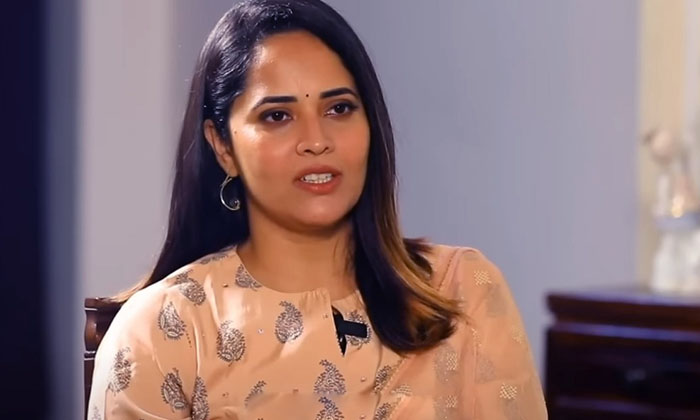  Does Anasuya Have So Much Patience Did She Wait Nine Years To Get Married Toget-TeluguStop.com