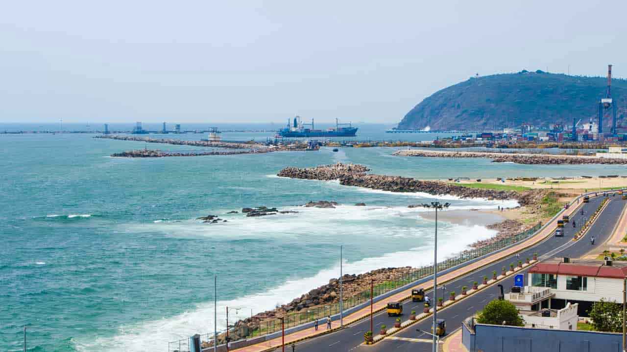  Ap Govt Announces 15 New Beaches In Vizag With Fishing Restrictions-TeluguStop.com