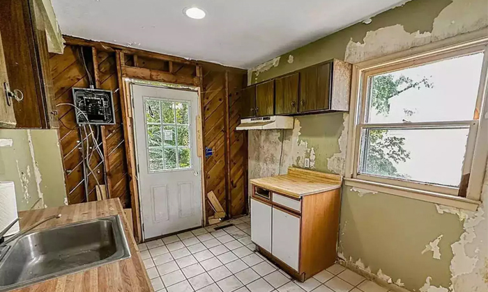 Telugu Dollar, America, America Dollar, Latest, Michigan, Pontiac, Bedroom Ranch Telugu Dollar, America, America Dollar, Latest, Michigan, Pontiac, Bedroom Ranch