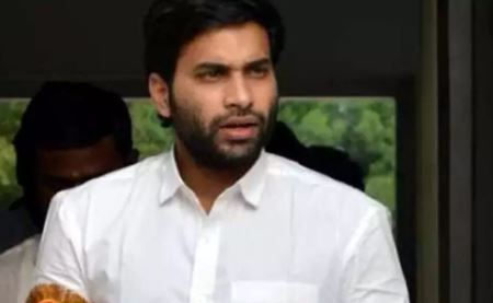  Tdp Has Made Me A Sacrificial Animal..: Devineni Avinash-TeluguStop.com