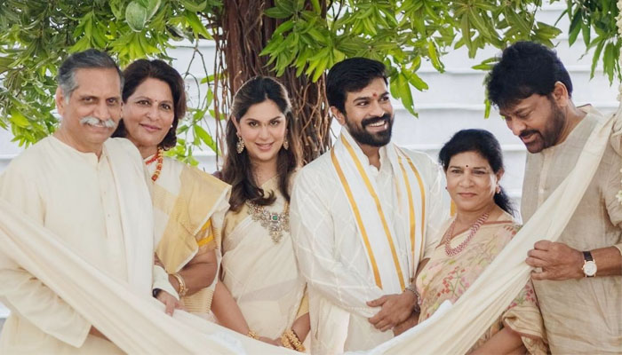 Telugu Chiranjeevi, Kamineni, Klinkaara, Ram Charan, Ramcharan, Shobana, Shobana