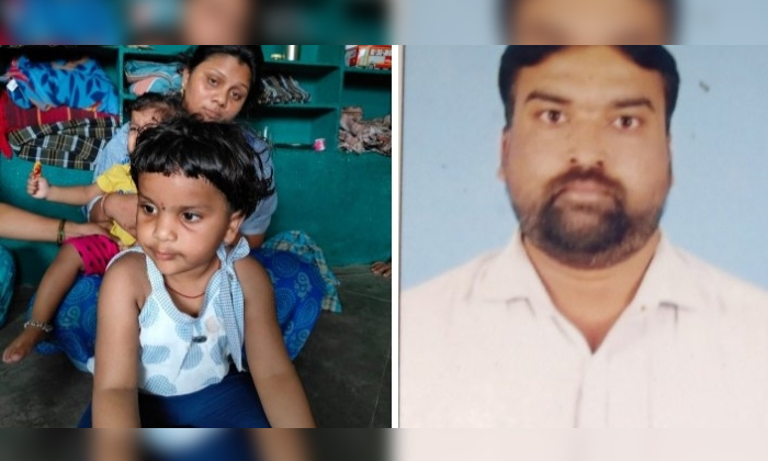  Father Died Family Needs Financial Help In Rajanna Sircilla, Father Died, Finan-TeluguStop.com