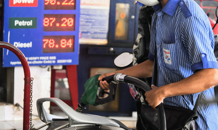  Get Free Petrol With Indian Oil Corporation Refuel With Recycle Program Details,-TeluguStop.com