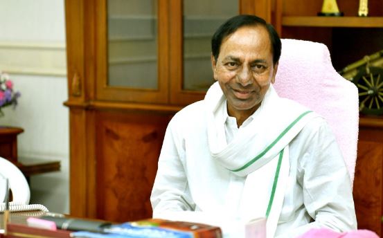  Kcr Met With The Mlas And Candidates Of The Joint Khammam District..!-TeluguStop.com