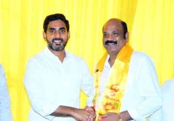  Yarlagadda Venkatarao Joins Tdp-TeluguStop.com