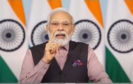  Modi Laid The Foundation Stone For Renovation Works Of Many Railway Stations In-TeluguStop.com