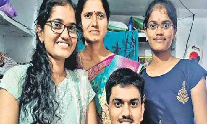  Neet Rankers Success Stories In Telugu Details Here Goes Viral In Social Media ,-TeluguStop.com