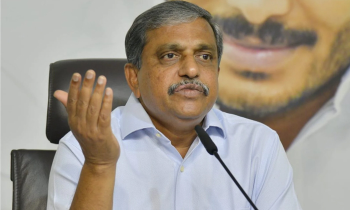  Sajjala Ramakrishna Reddy : టీడీపీ, జనసేన అతుకు�-TeluguStop.com